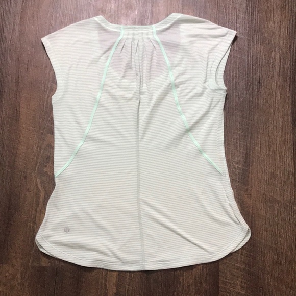 Lululemon Track Tee Heathered Fresh Teal - Picture 7 of 8